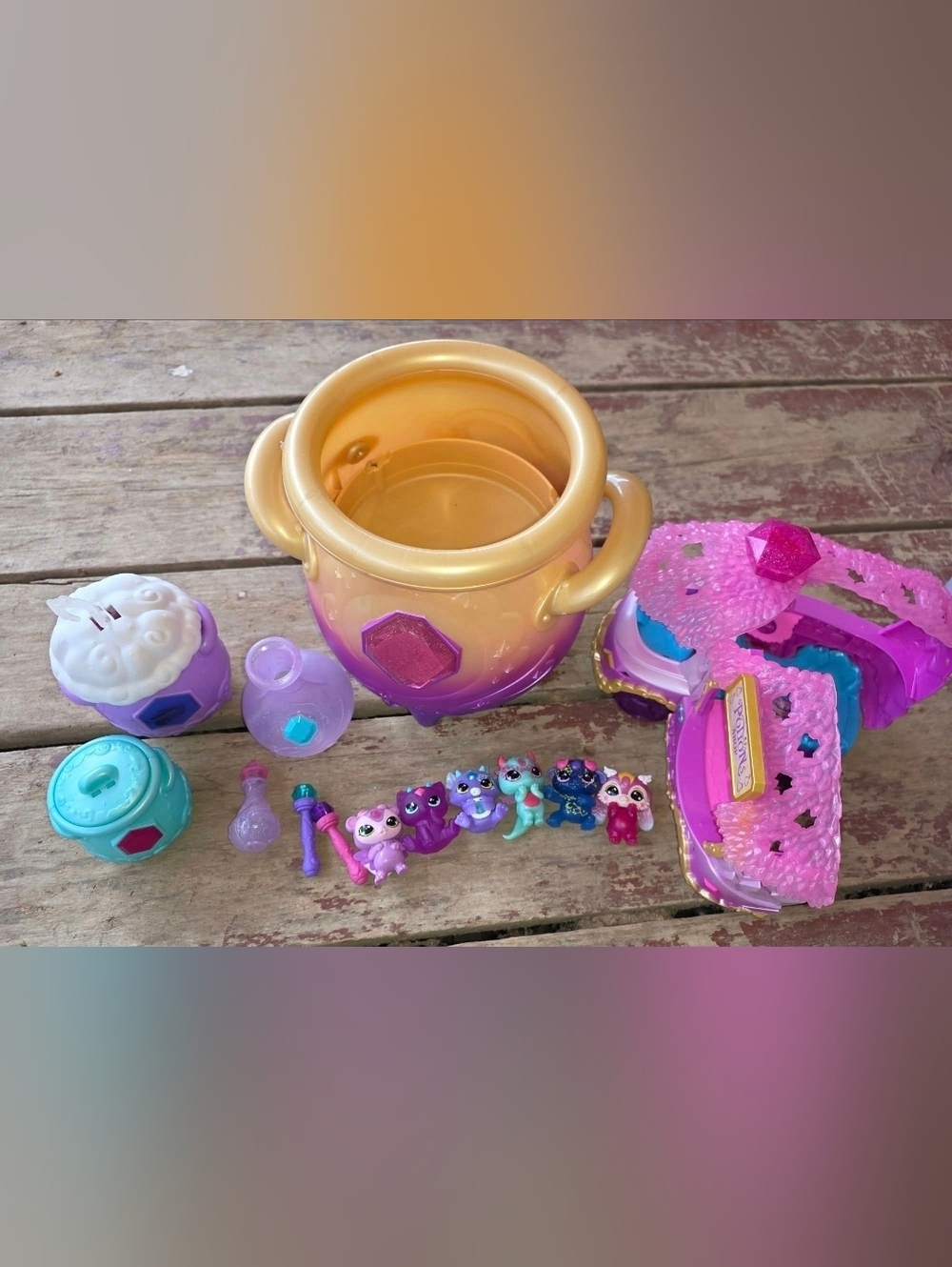 Magic Mixies - Potion Huge Bundle With 6 Magic Moxling Babies.